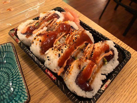 Moy's Dynasty Restaurant